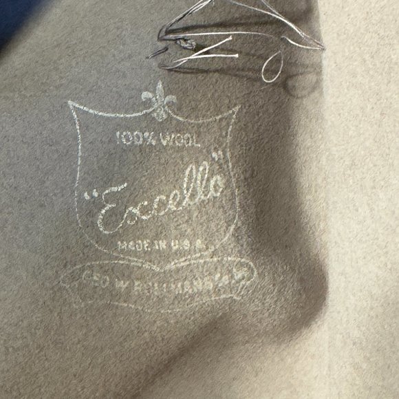 Women's Church Hat - Picture 5 of 5